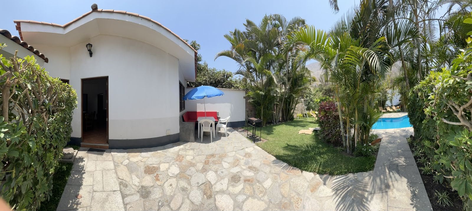 Terraza privada bungalow Girasoles Santa Eulalia
