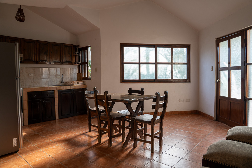 Comedor bungalow Girasoles Santa Eulalia